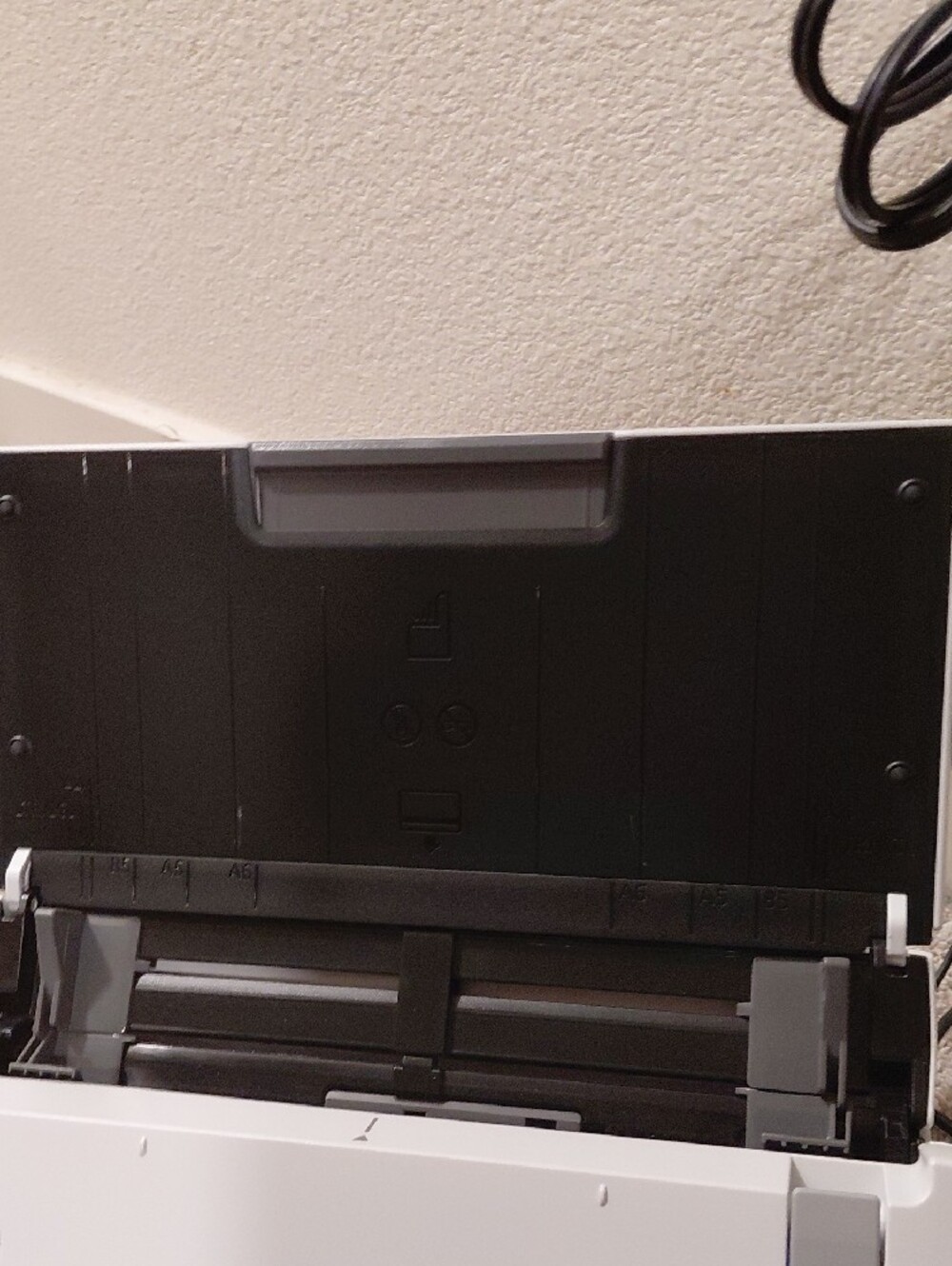 Epson DS-410 Portable Small Document Scanner - Picture 4 of 8